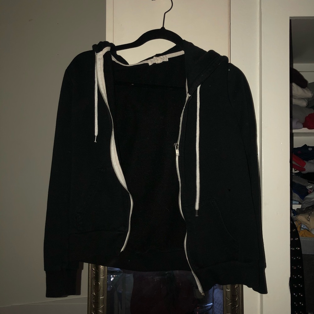 FOREVER 21 ZIP UP
